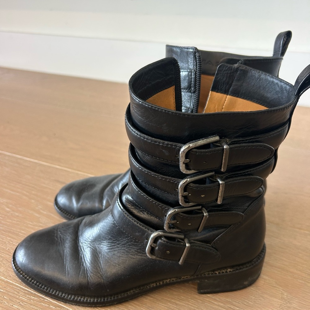Via Spiga Black Women's Leather Buckle Boots | Size 7.5M